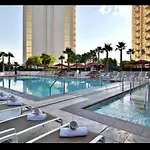Signature Mgm Suite With Strip And Sphere View