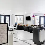 Serene Vegas Boutique Hotel Las Vegas