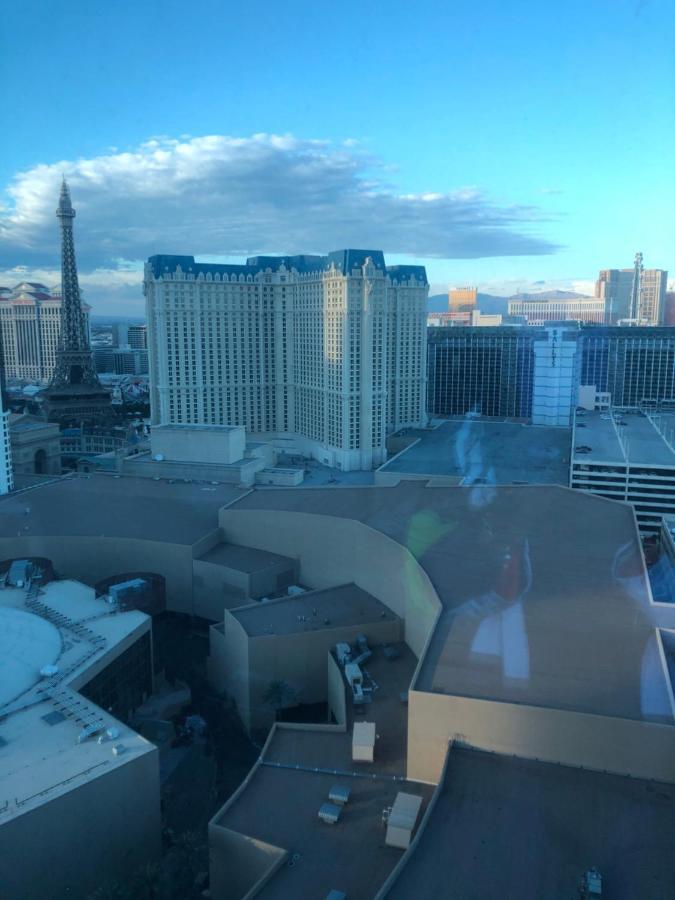 Suites At Elara Strip-no Fees Apartahotel Las Vegas