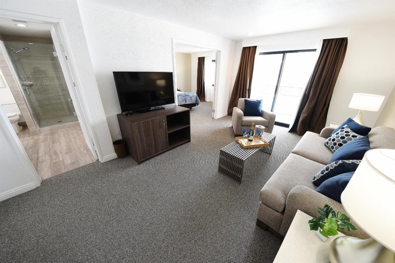Serene Vegas Boutique Vegas Hotel 3*