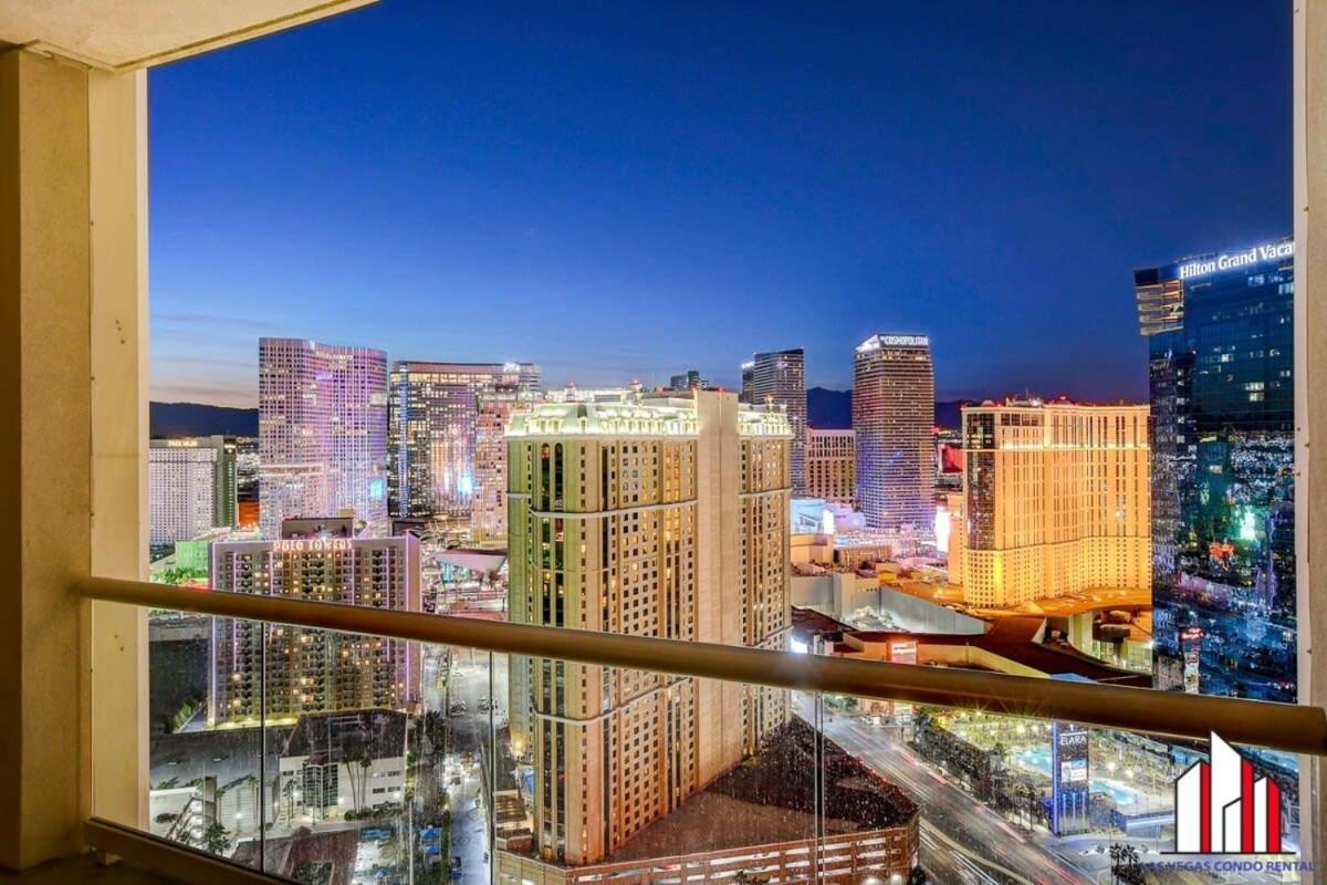 Сasa de vacaciones Mgm Signature-33-709 F1 Track & Strip View Balcony