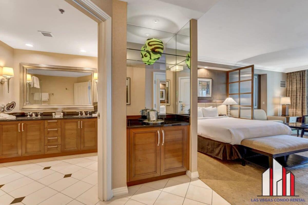 Mgm Signature-23-719 Strip View Jacuzzi Сasa de vacaciones