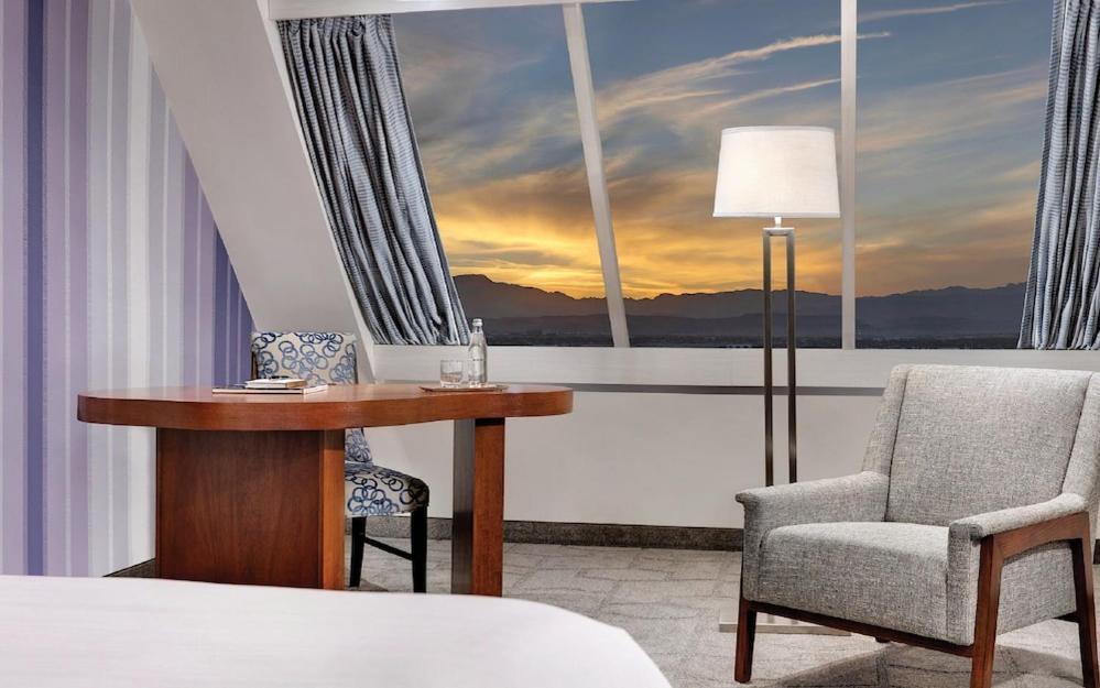 Luxor Hotel&casino By Suiteness Hotel 4*