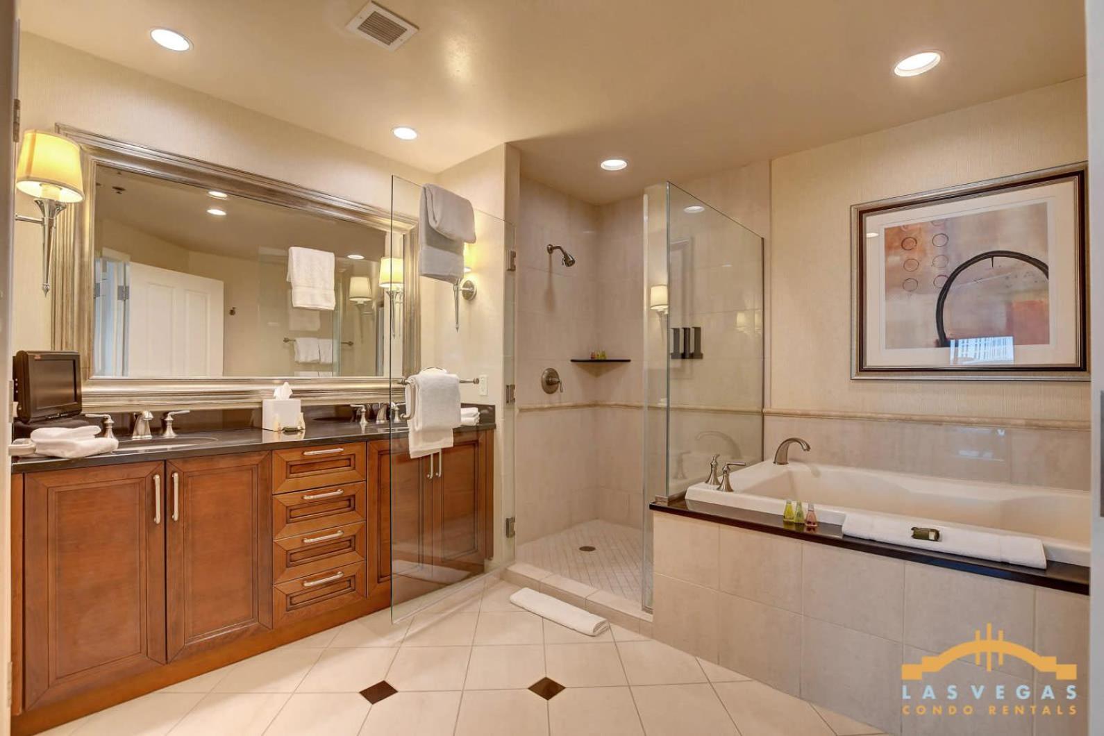 Сasa de vacaciones Mgm Signature-04-611 Strip View Jacuzzi *
