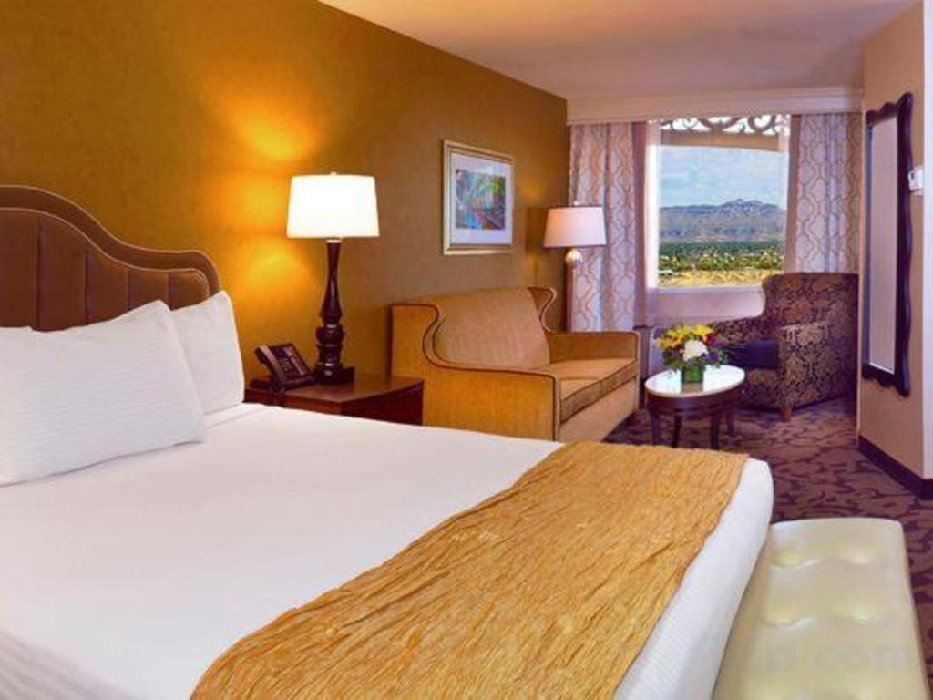 Resort Orleans Y Casino