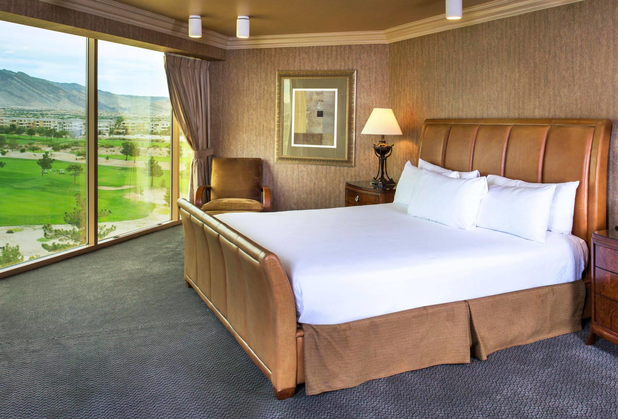 Resort Suncoast Y Casino Las Vegas