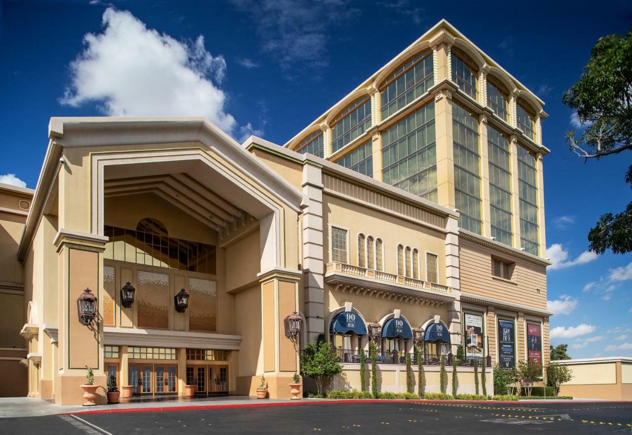 Suncoast Y Casino 4*