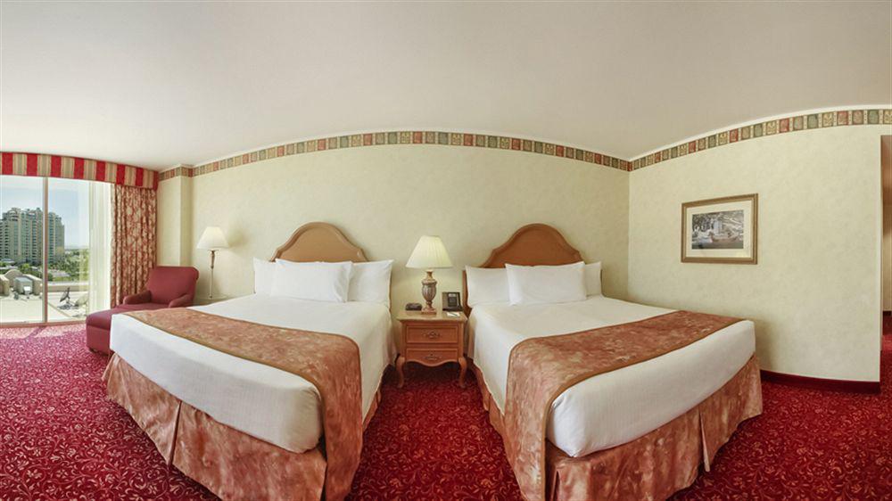 Suncoast Y Casino 4*