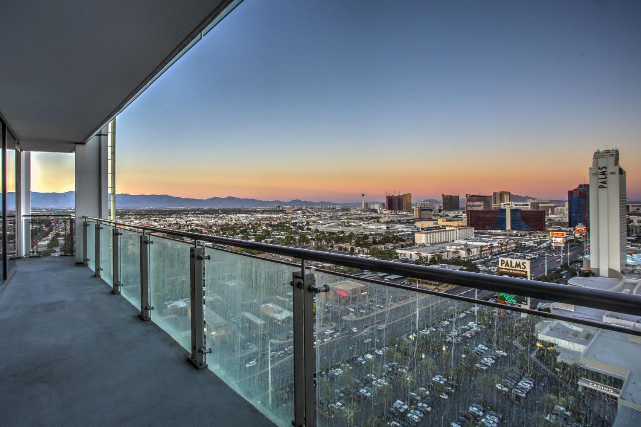 Apartahotel Palms Place With Balcony & Strip View *