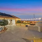Lux 5Br Home W Pool, Hot Tub, Waterfall, Rv Space