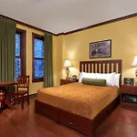 Hotel Apache (Adults Only)