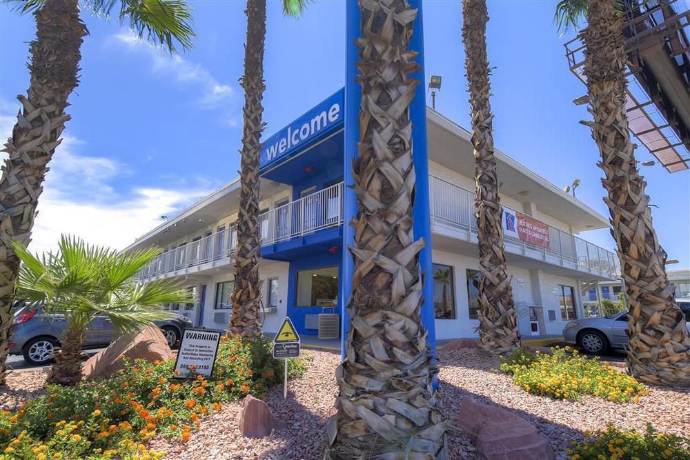 Motel 6-Las Vegas, NV - Tropicana 2*