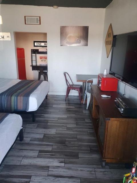 Motel Desert Hills 2*