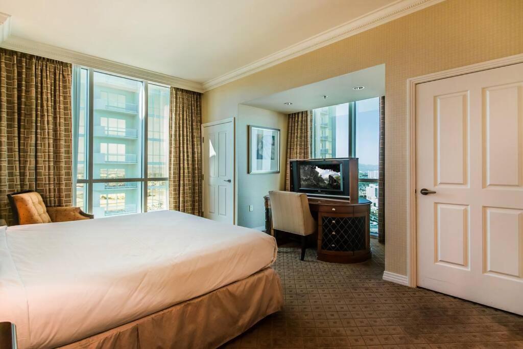 Signature Suites By Voyargo - 1Br Suites W Balcony Apartamento *