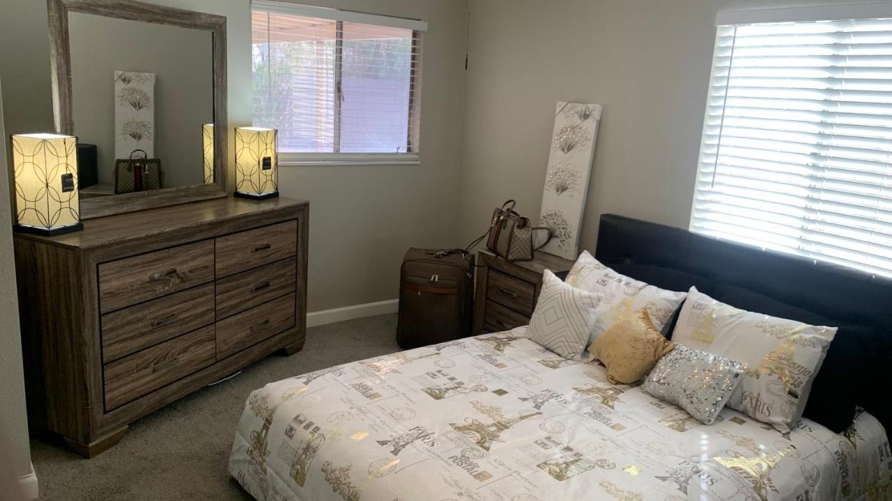 Su Casa Es Mi Casa Сasa de vacaciones Las Vegas