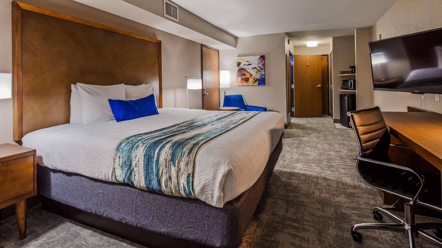 Western Henderson Hotel 3*