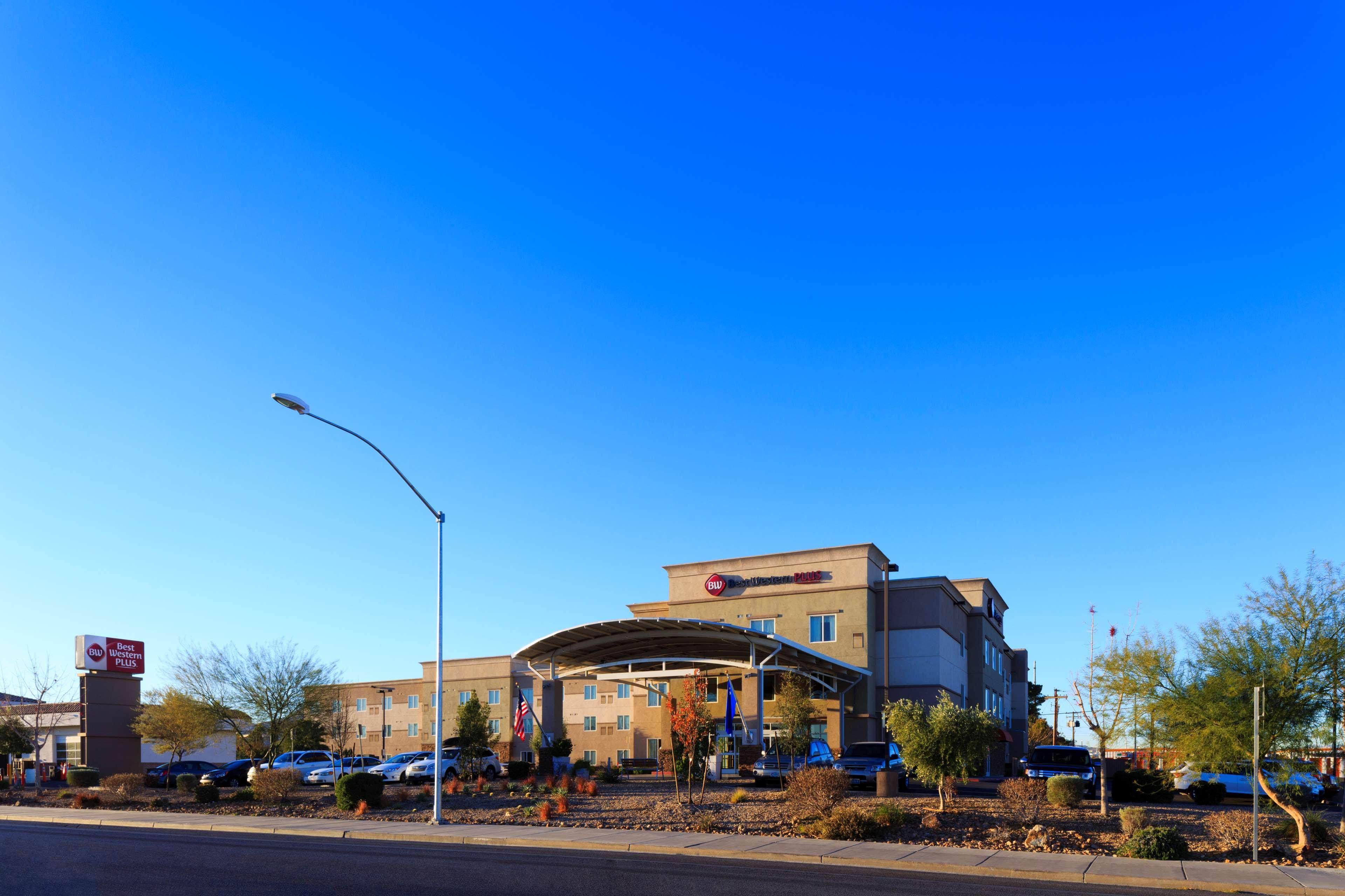 Hotel Western Henderson 3*