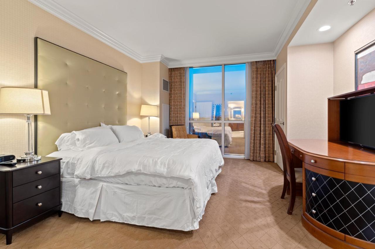 Mgm Signature Pool View Apartahotel Las Vegas