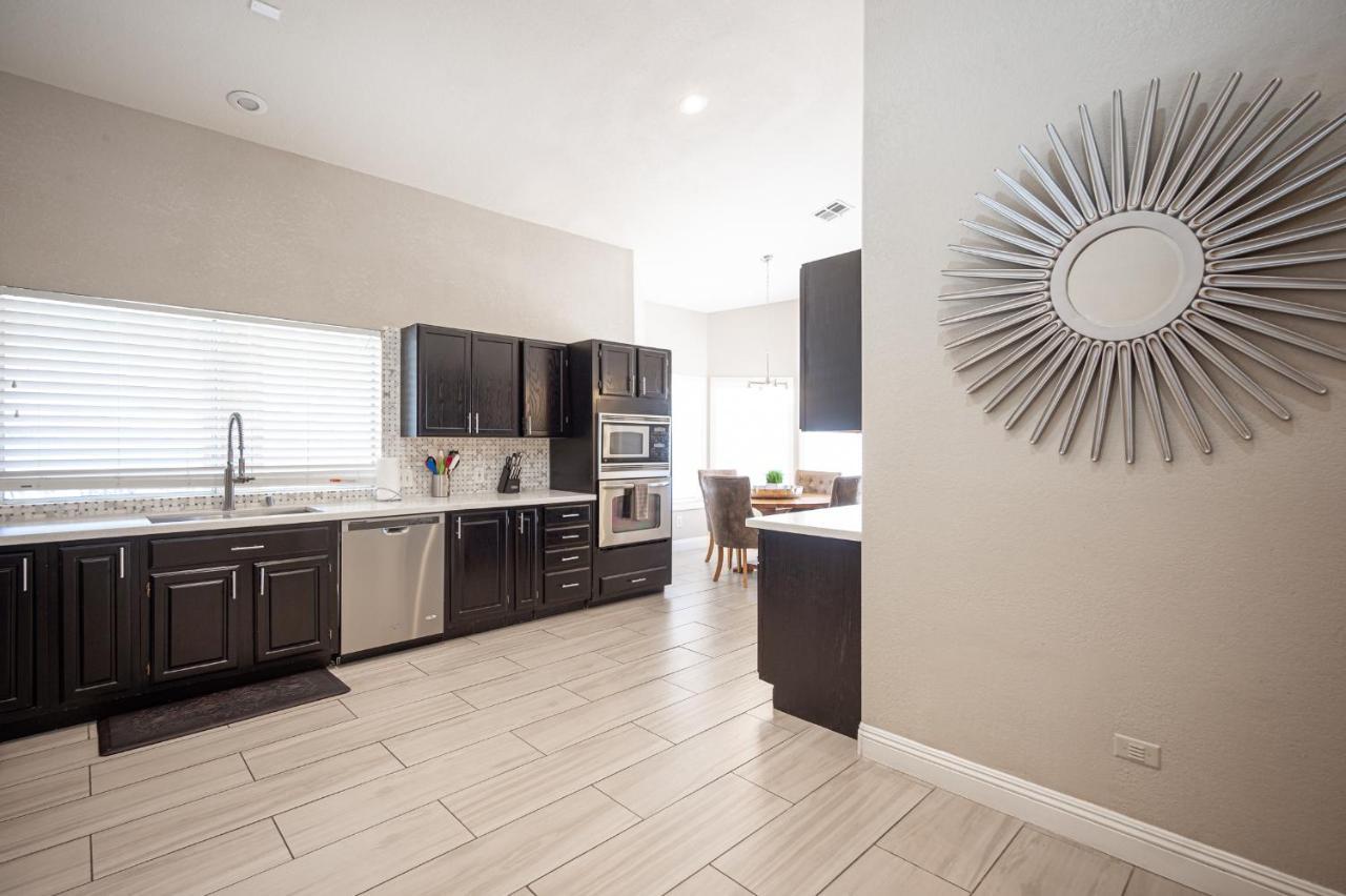 Сasa de vacaciones Luxury Near Strip And Airport. Las Vegas