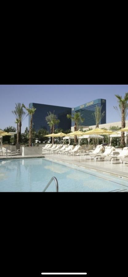 Mgm Signature Pool View Apartahotel Las Vegas