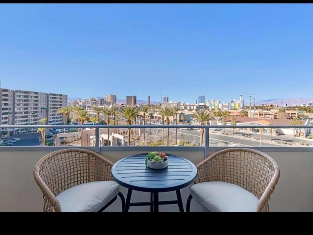 Unlv Corner Apartamento *
