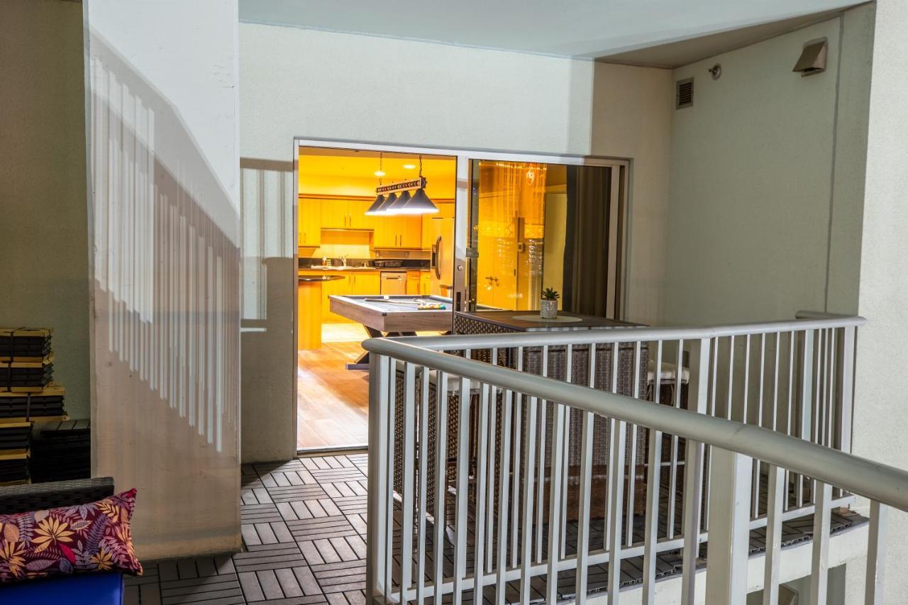 2100 Sqft Penthouse W/ Strip Views! Pool Gym Apartahotel *
