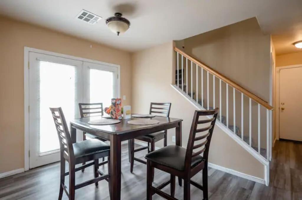 Сasa de vacaciones Gorgeous 4 Bedroom House W/ Private Pool *