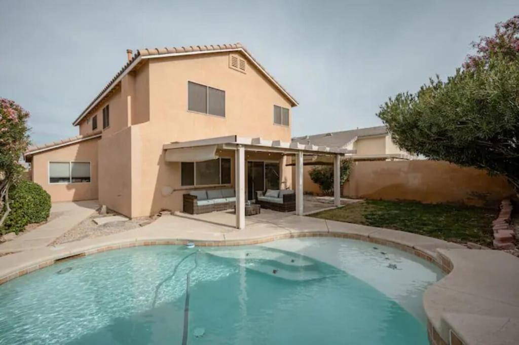 Сasa de vacaciones Gorgeous 4 Bedroom House W/ Private Pool *