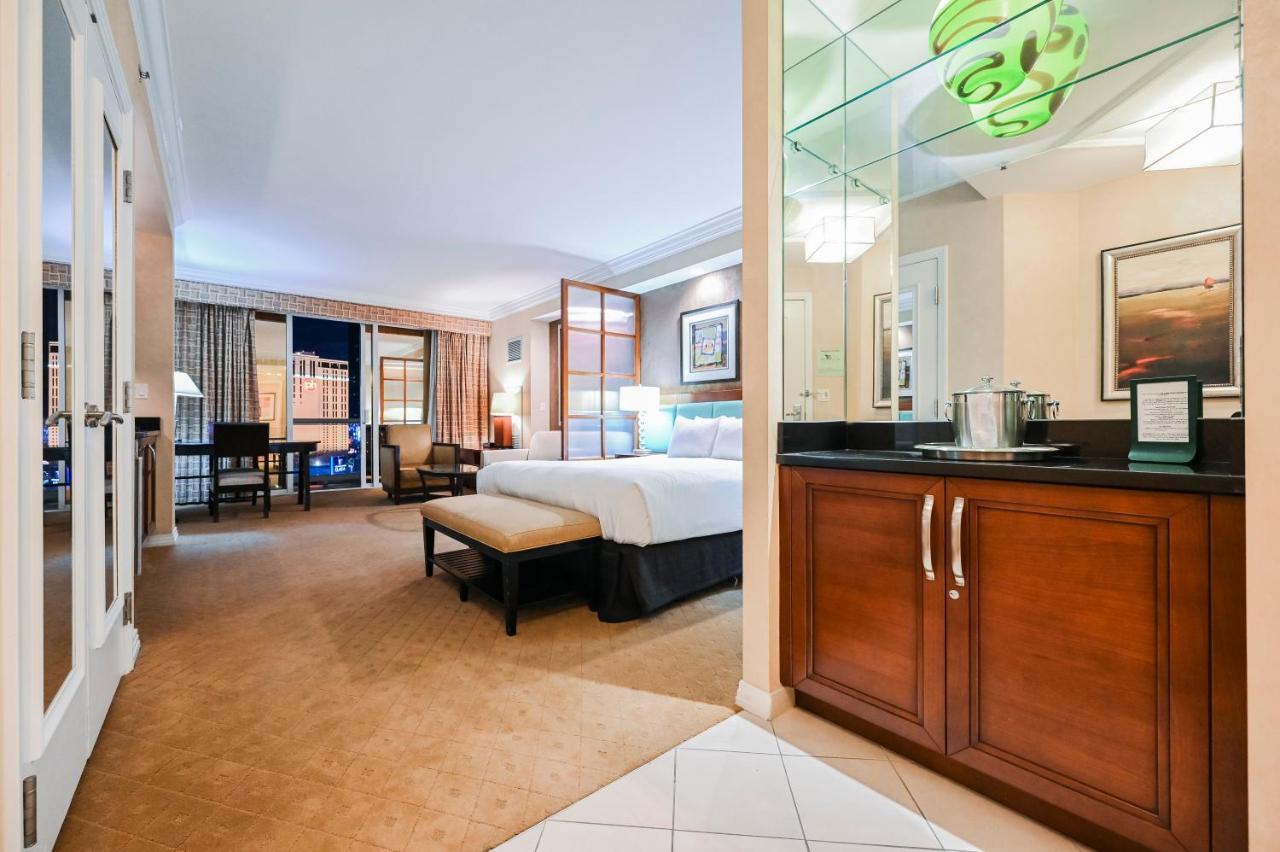 Mgm Signature Towers, Balcony Suite, Strip View - No Fees! Apartahotel Las Vegas