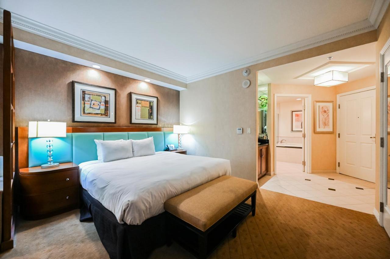 Mgm Signature Towers, Balcony Suite, Strip View - No Fees! Apartahotel *