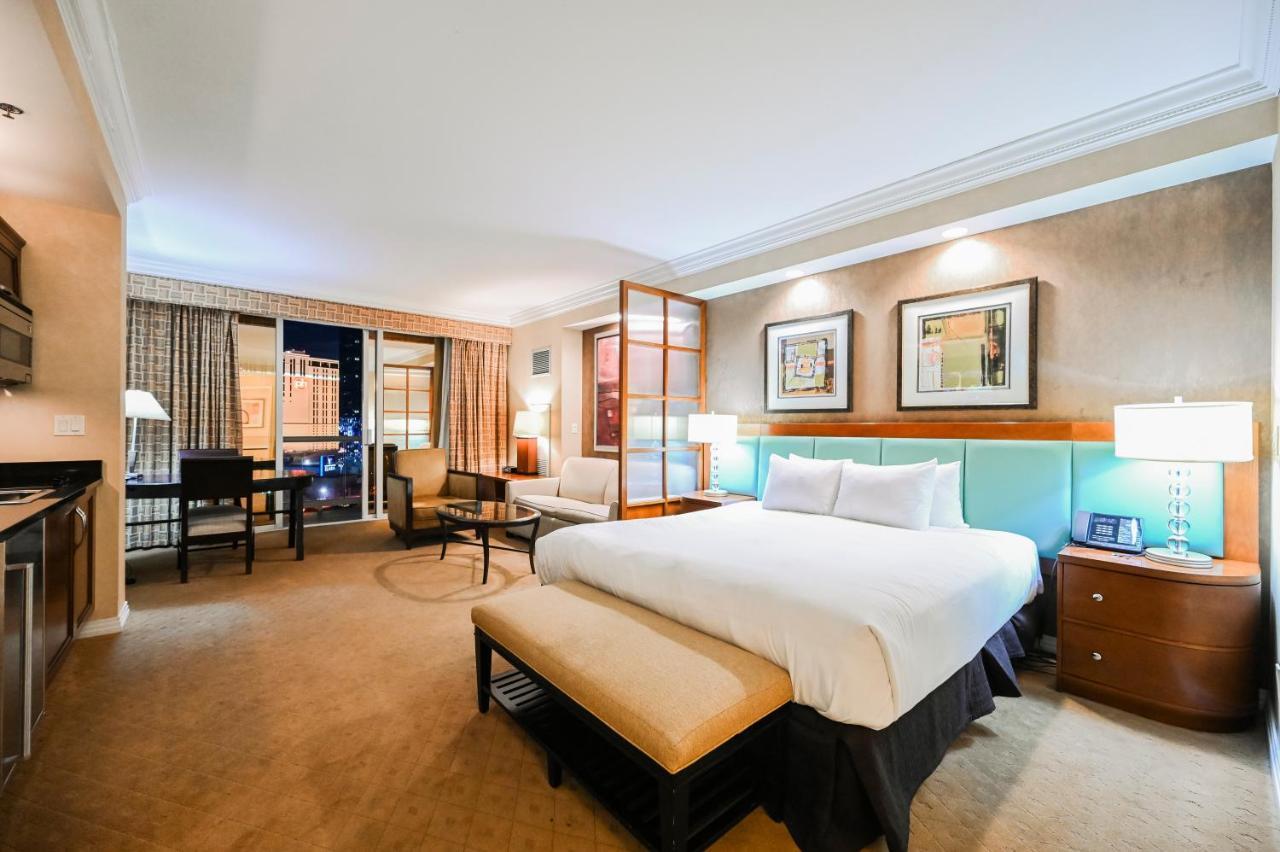 Mgm Signature Towers, Balcony Suite, Strip View - No Fees! Las Vegas