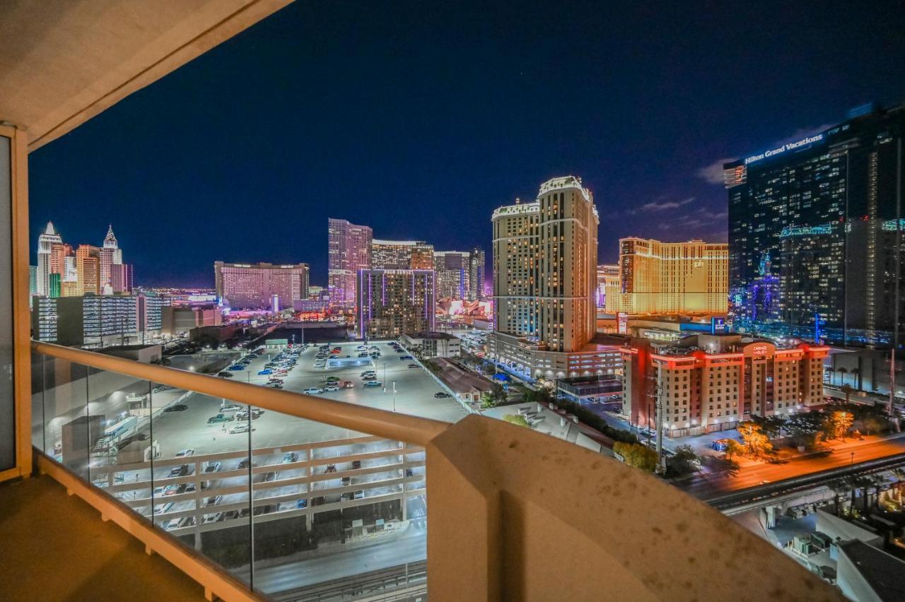 Mgm Signature Towers, Balcony Suite, Strip View - No Fees! * Las Vegas