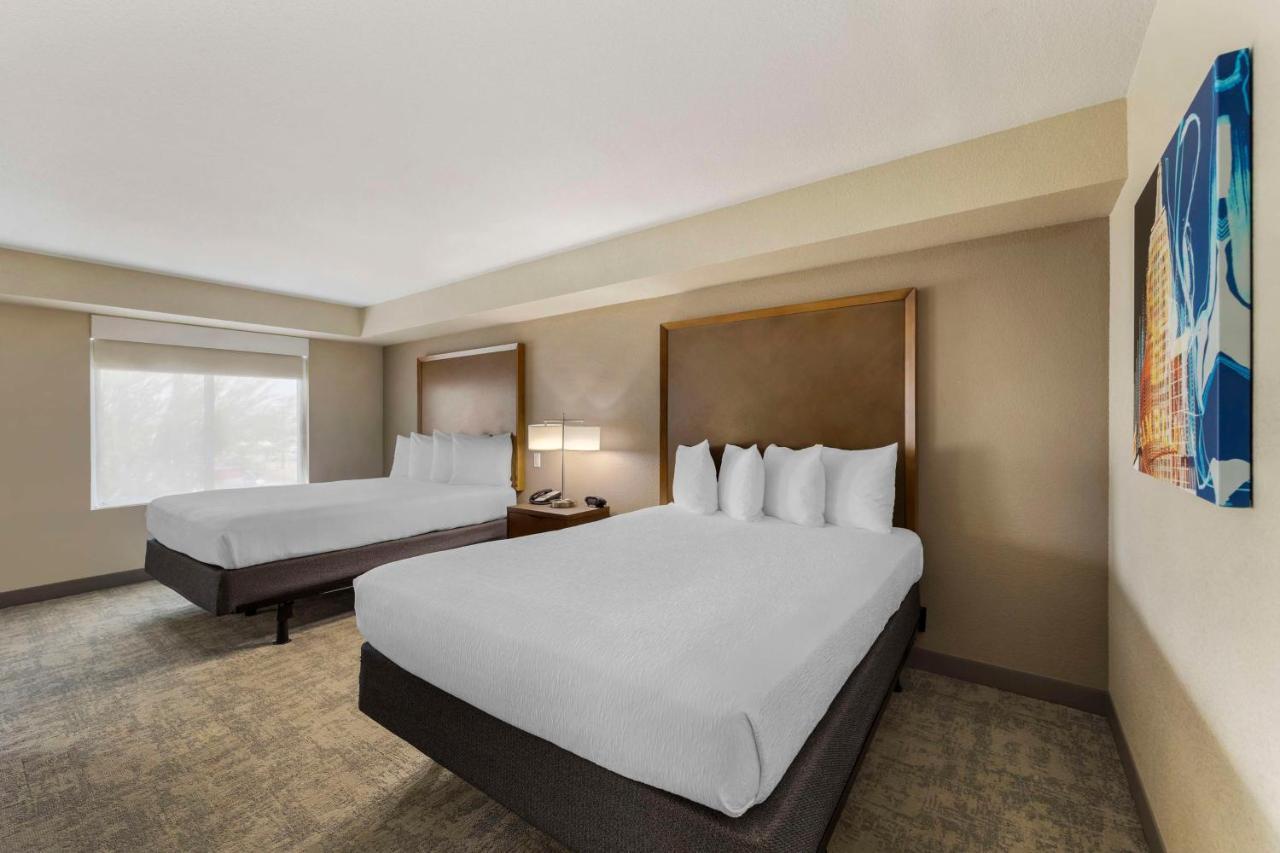 Western Henderson Hotel