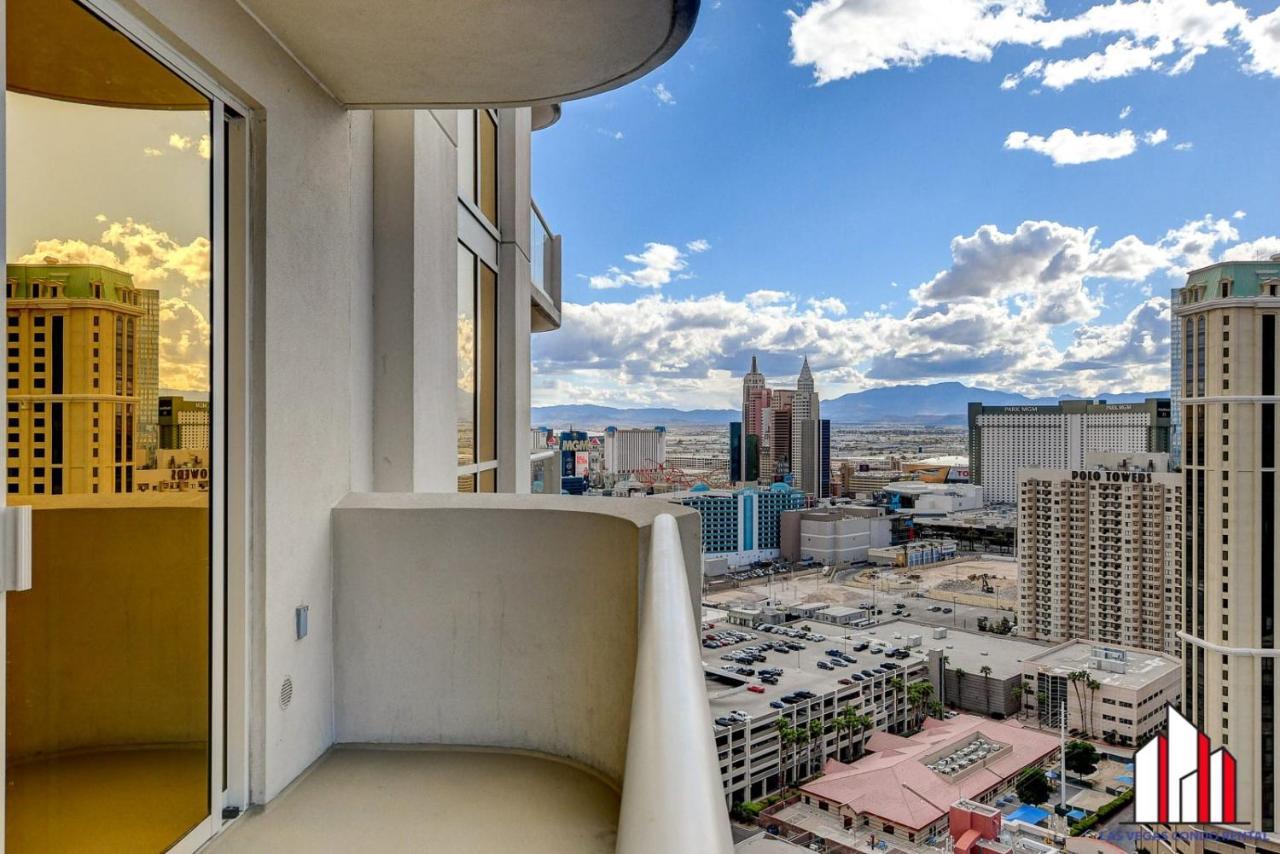 Mgm Signature-27-805 F1 Track & Strip View Balcony Сasa de vacaciones *