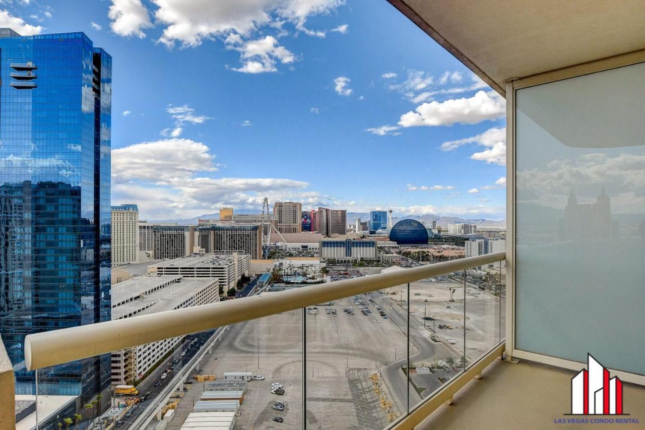 Mgm Signature-27-805 F1 Track & Strip View Balcony Сasa de vacaciones