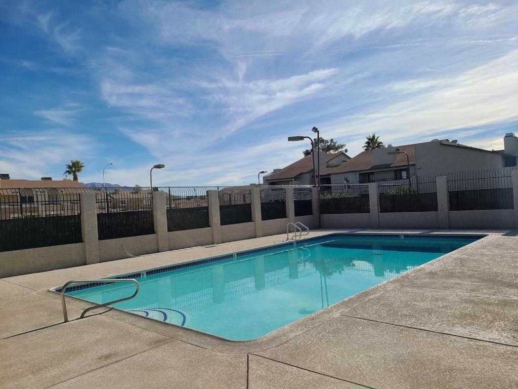 2bed 1 Bath Near Nellis Afb & The Strip Apartamento Las Vegas