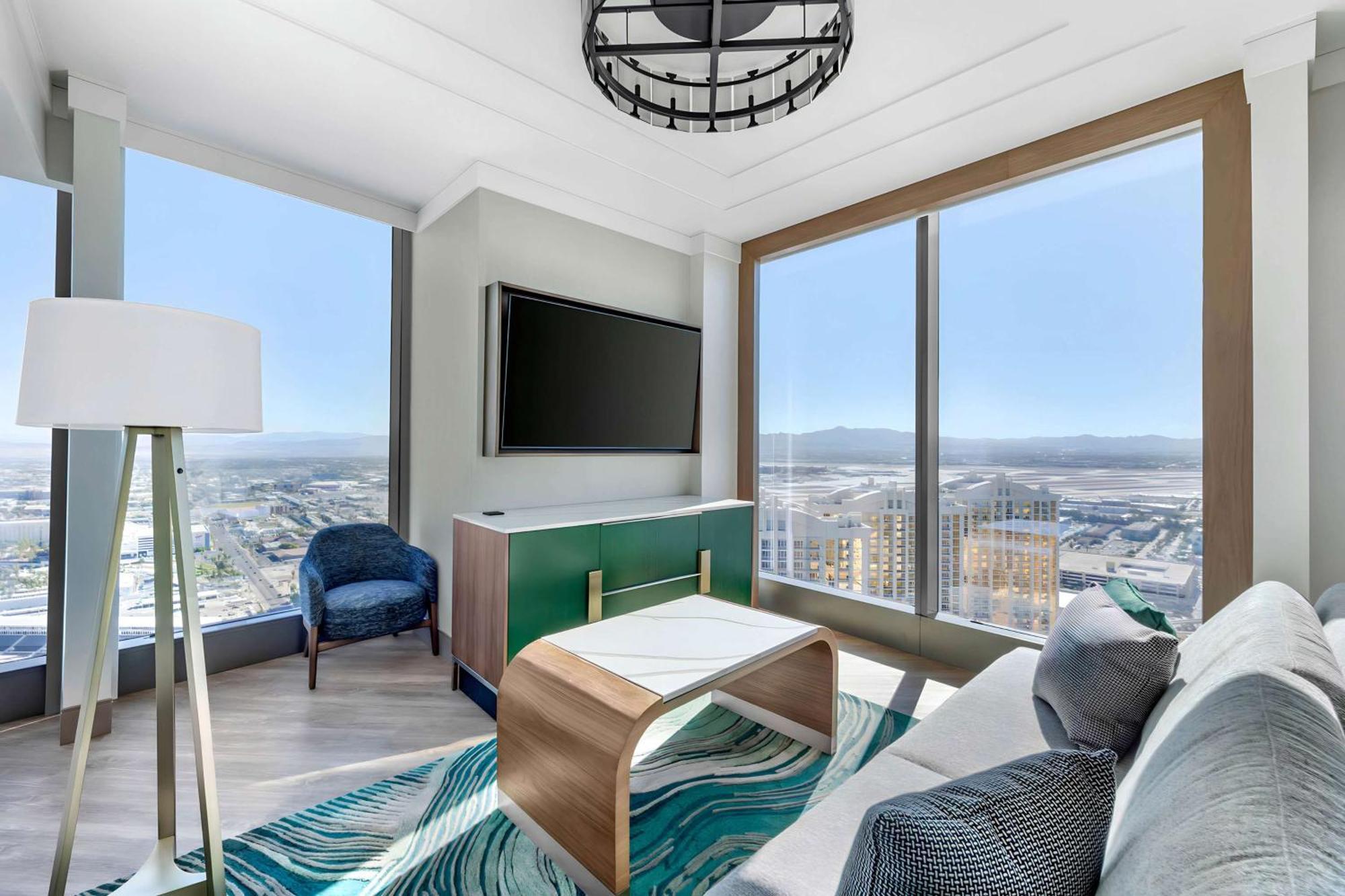 Hotel Hilton Club Elara Vegas 3*