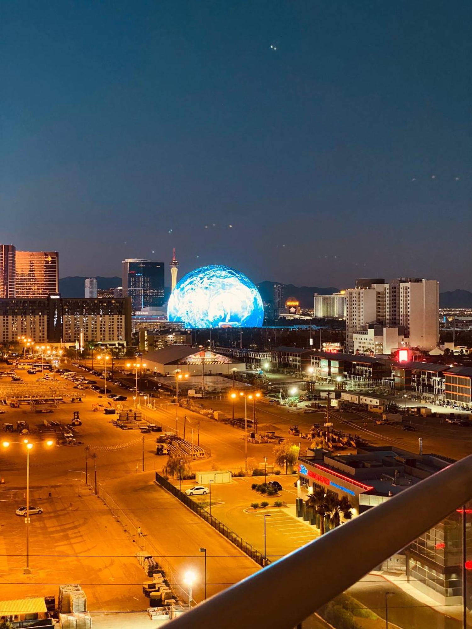 Strip & Sphere View! Privately Owned Hotel-the Signature At Mgm *