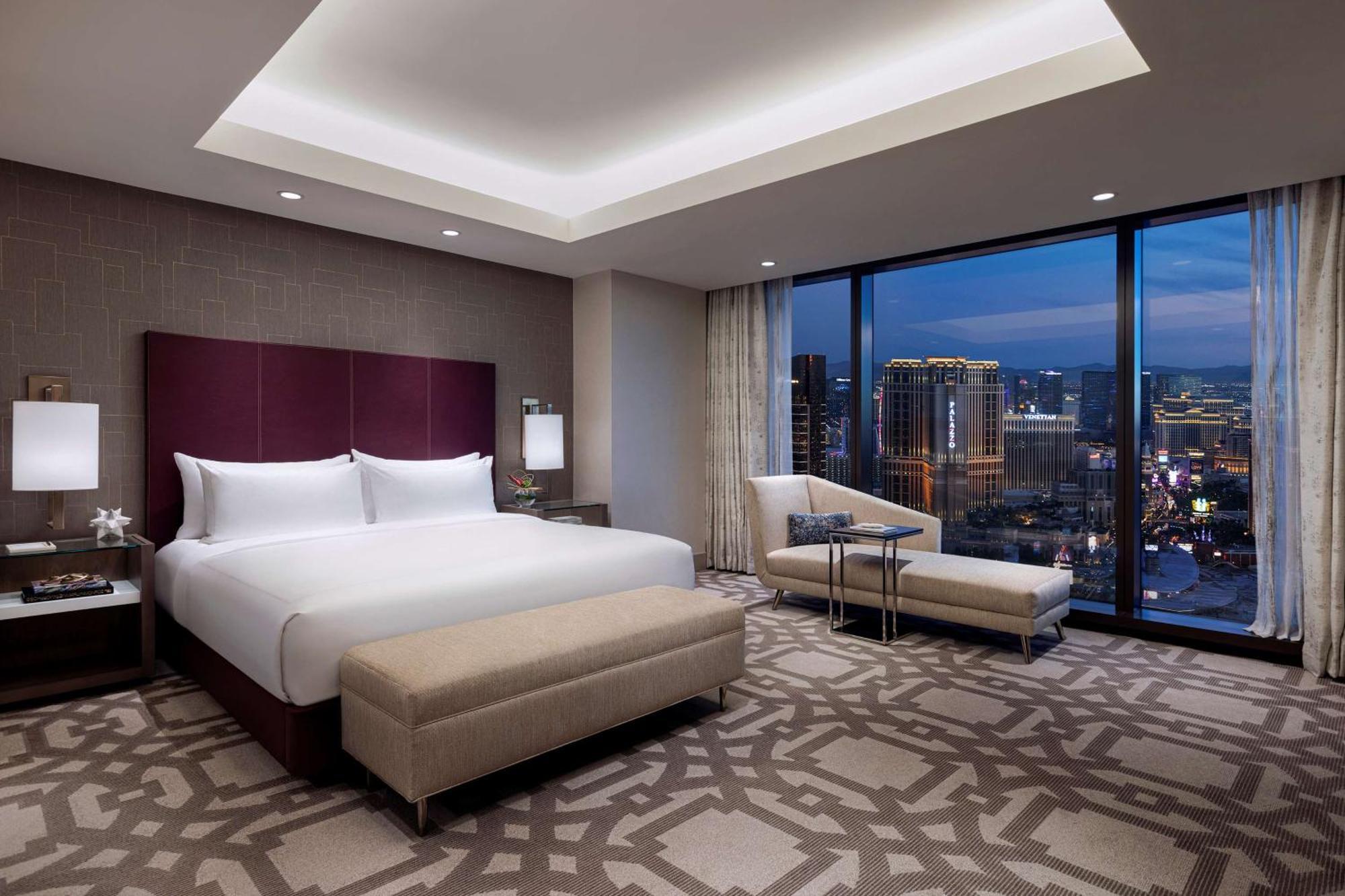 Crockfords Vegas, Lxr & At World 5*