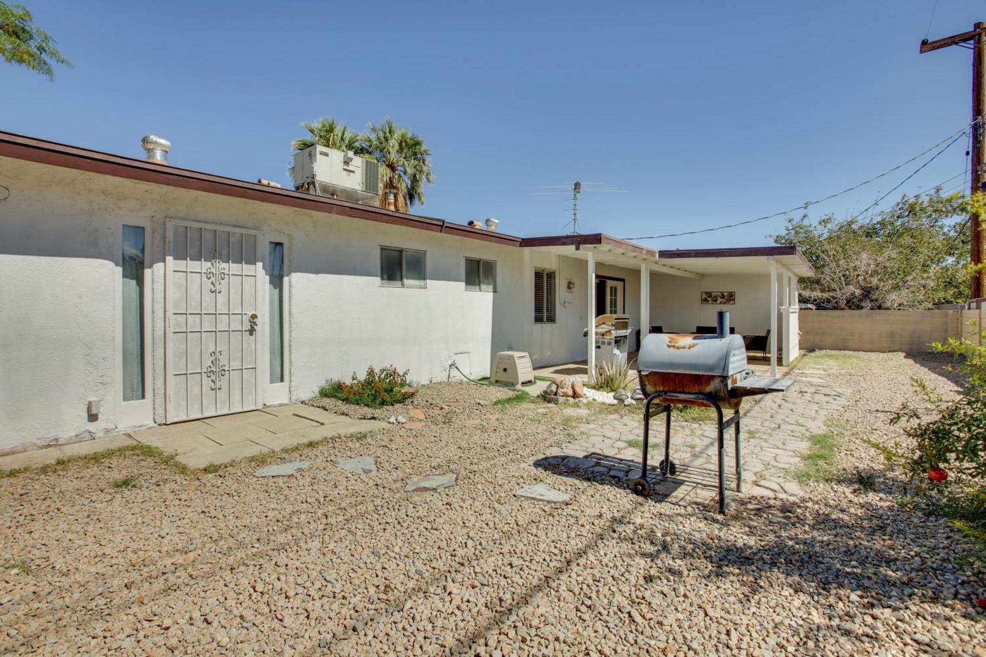 Vegas Retreat With Yard Less Than 5 Mi To Strip! Holiday home *