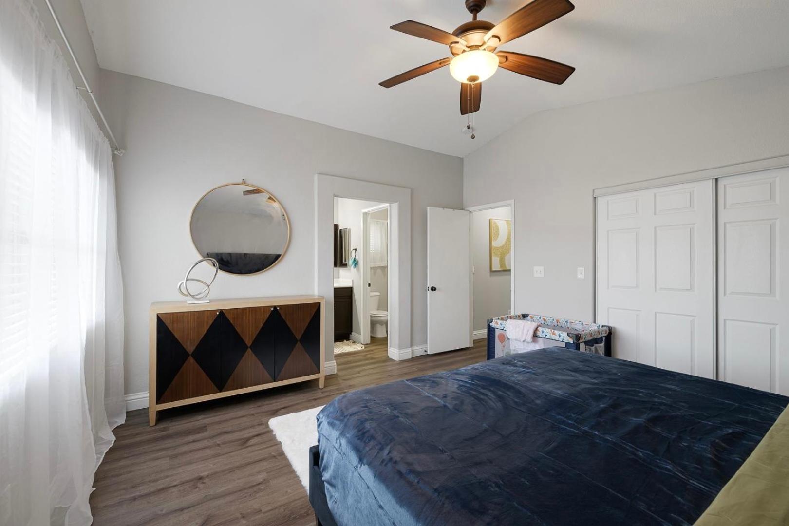Modern In Vegas Near Strip With Pool And Jacuzzi Сasa de vacaciones