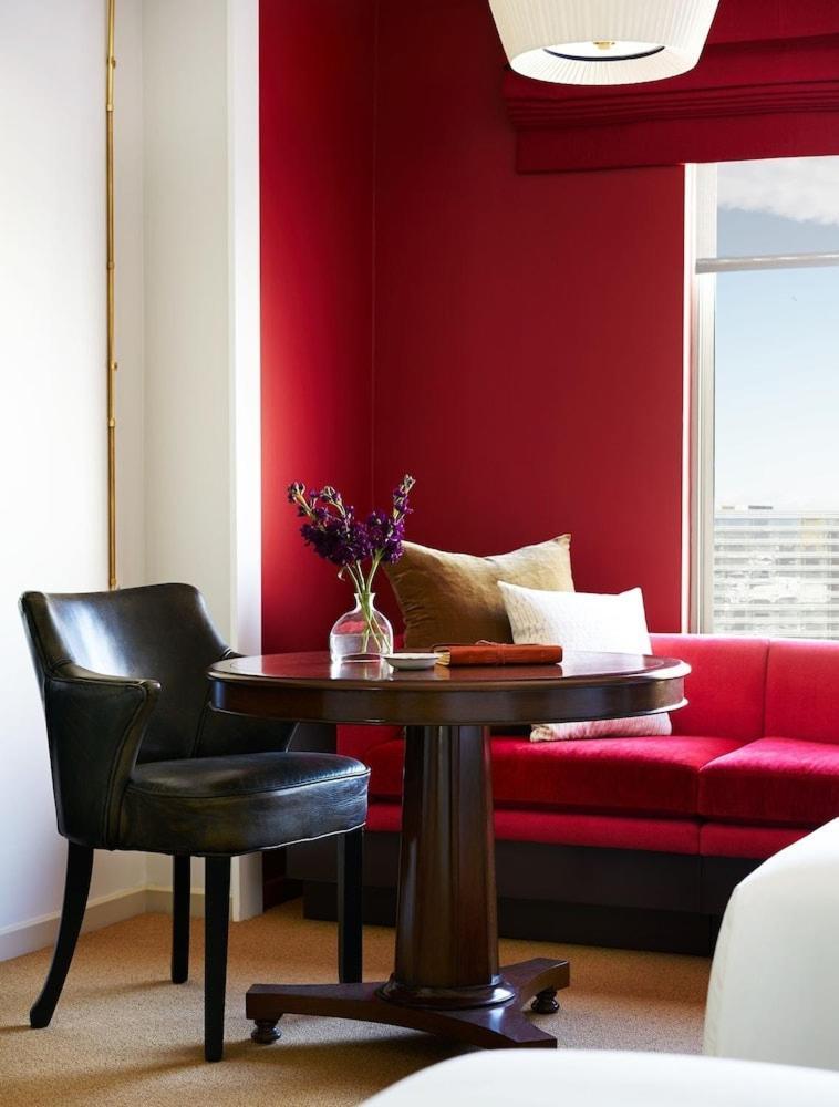 Hotel Park Mgm Vegas By Suiteness 4*