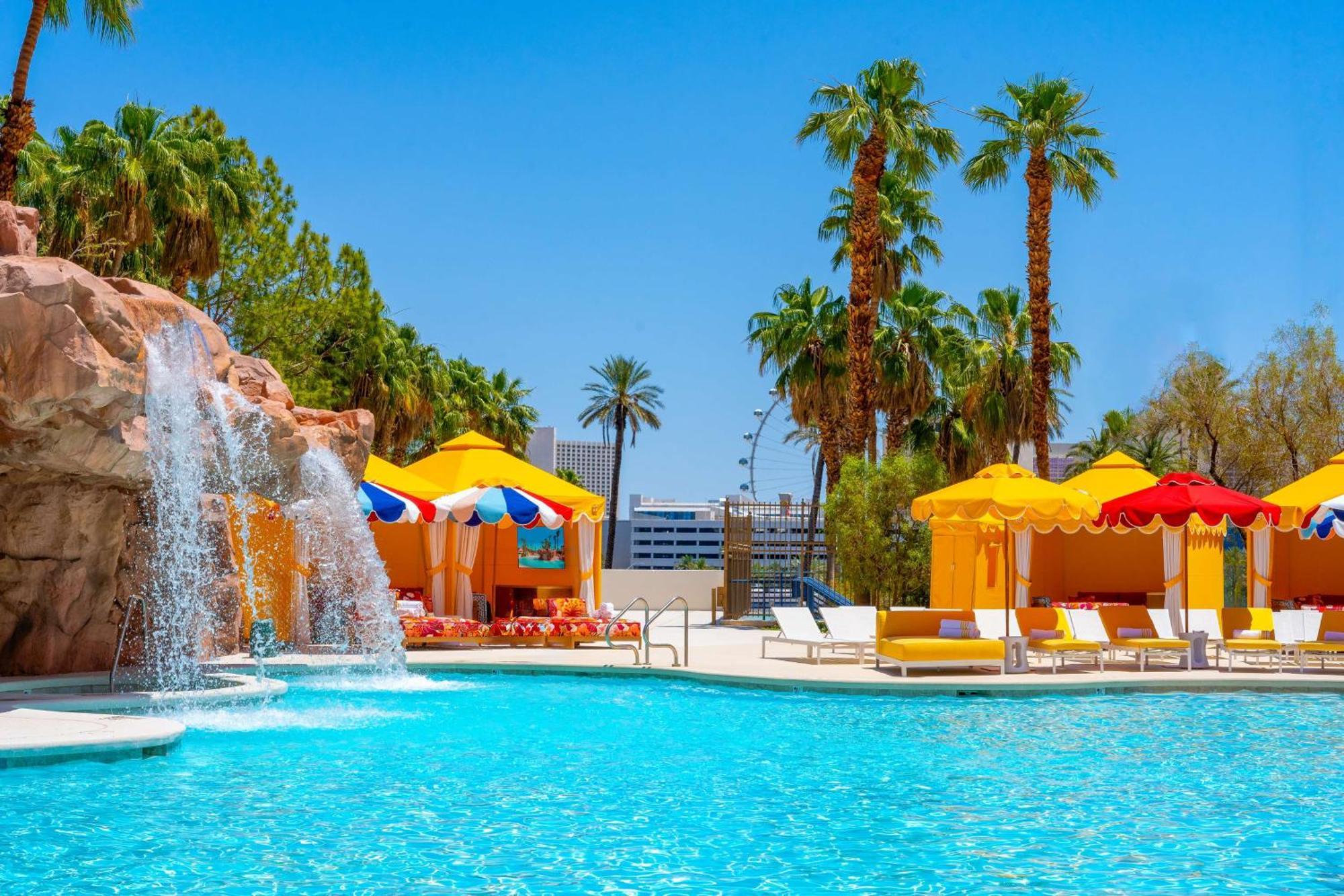 Resort Rio All-suite Hotel&casino 4*