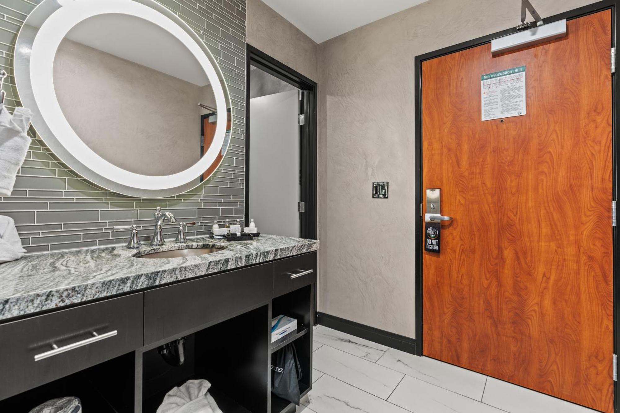 Hotel Ellis Island Casino & Brewery Las Vegas