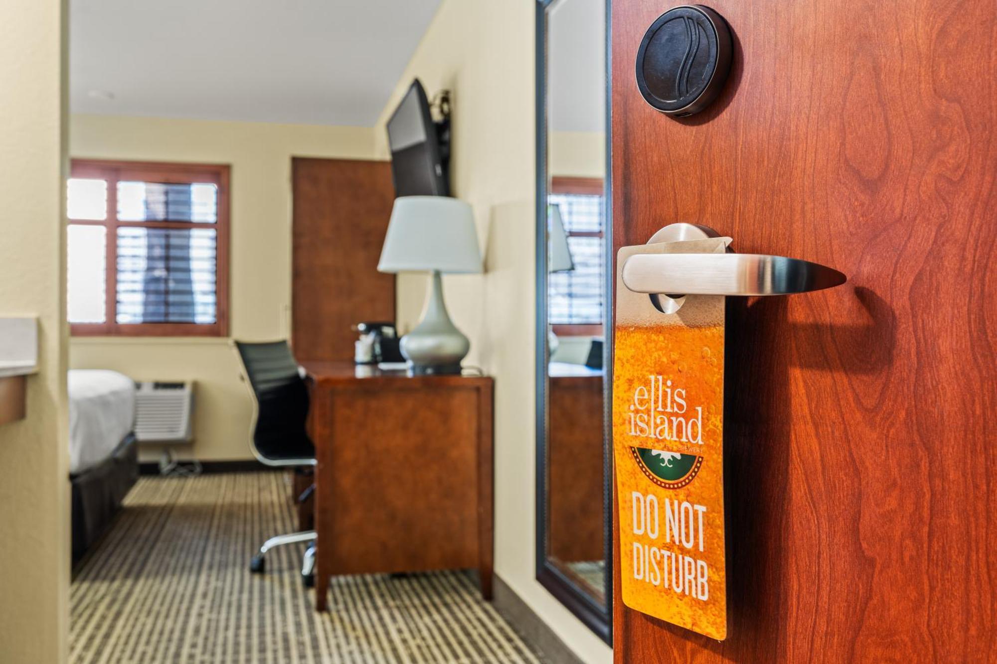 Ellis Island Casino & Brewery Hotel Las Vegas