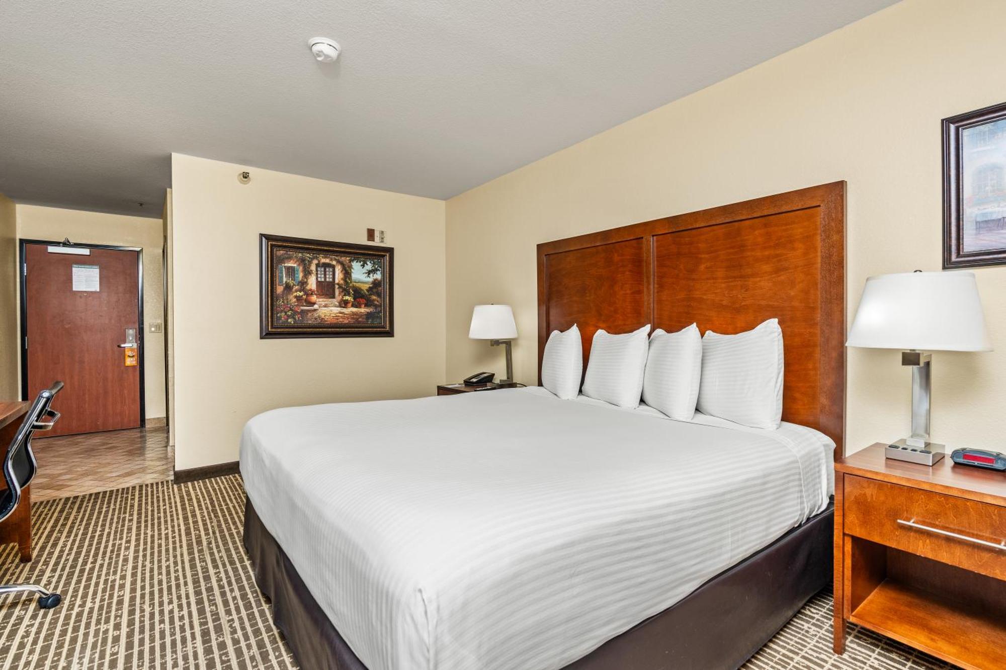 Ellis Island Casino & Brewery Hotel