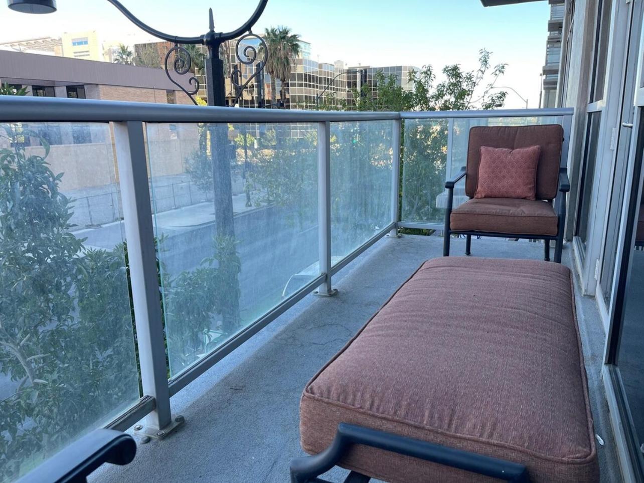 Balcony Luxury High Rise Downtown Fremont Casinos