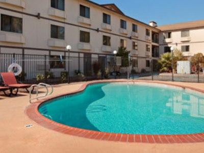 Ellis Island Casino & Brewery Hotel 3*