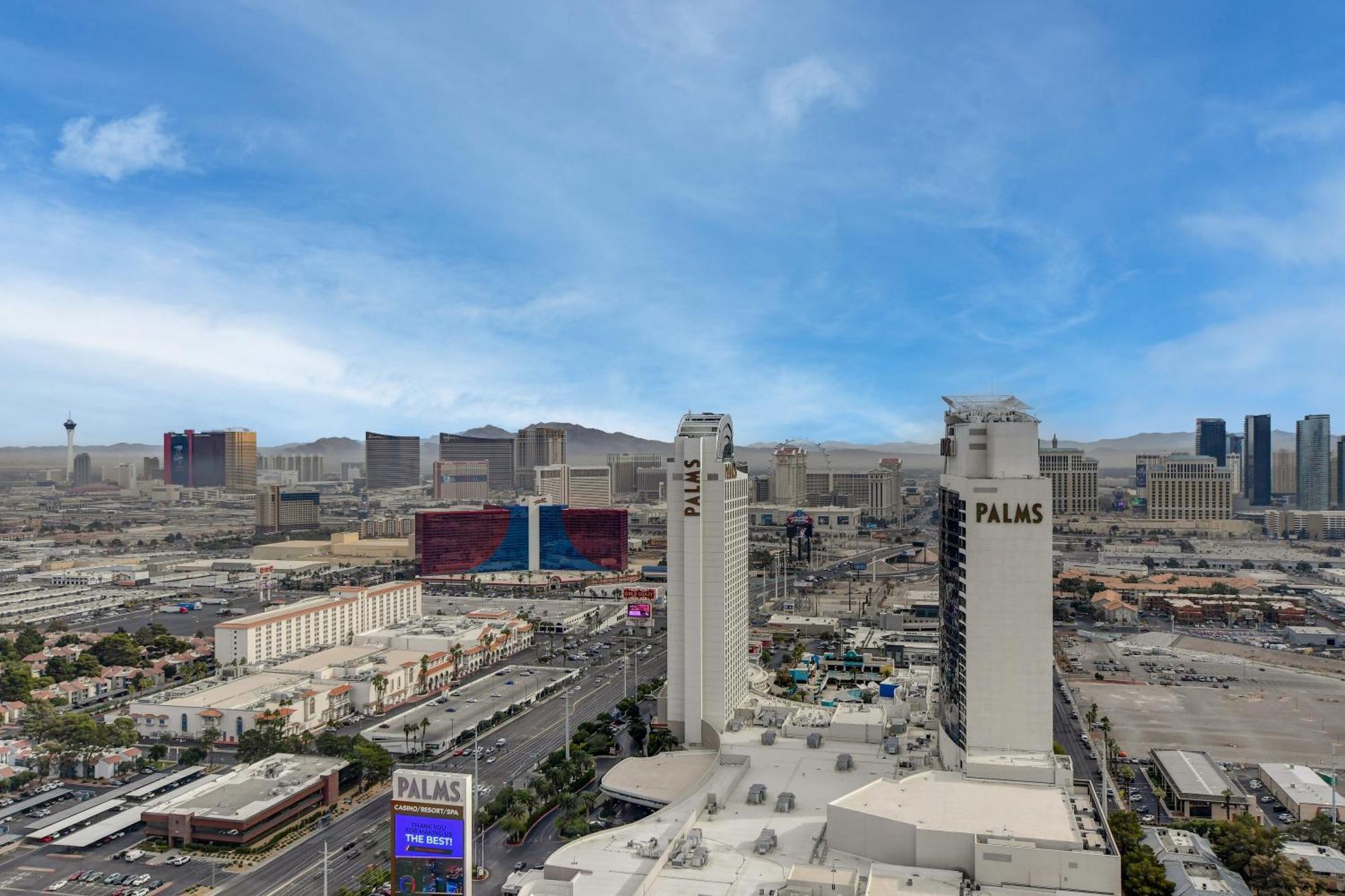 Apartahotel Ava 37th Flr Strip View Balcony Palms Place Las Vegas