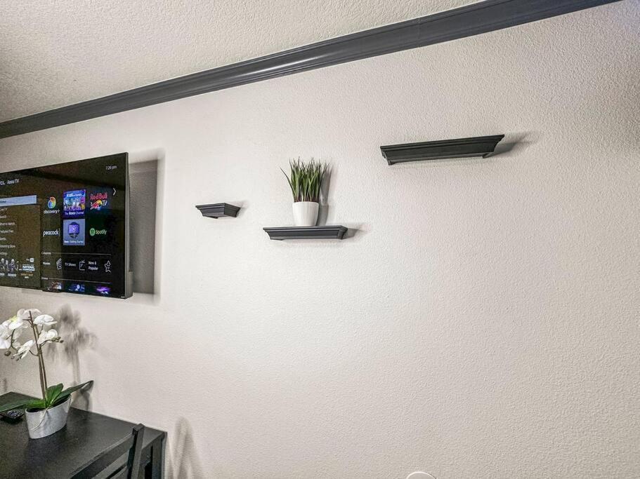 Modern Near Fremont Street Apartamento